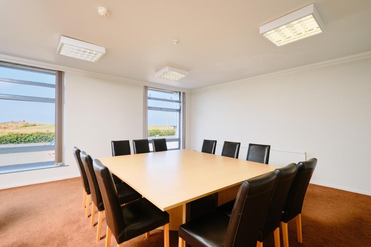 New Quay The Kilbirnie Hotel מראה חיצוני תמונה
