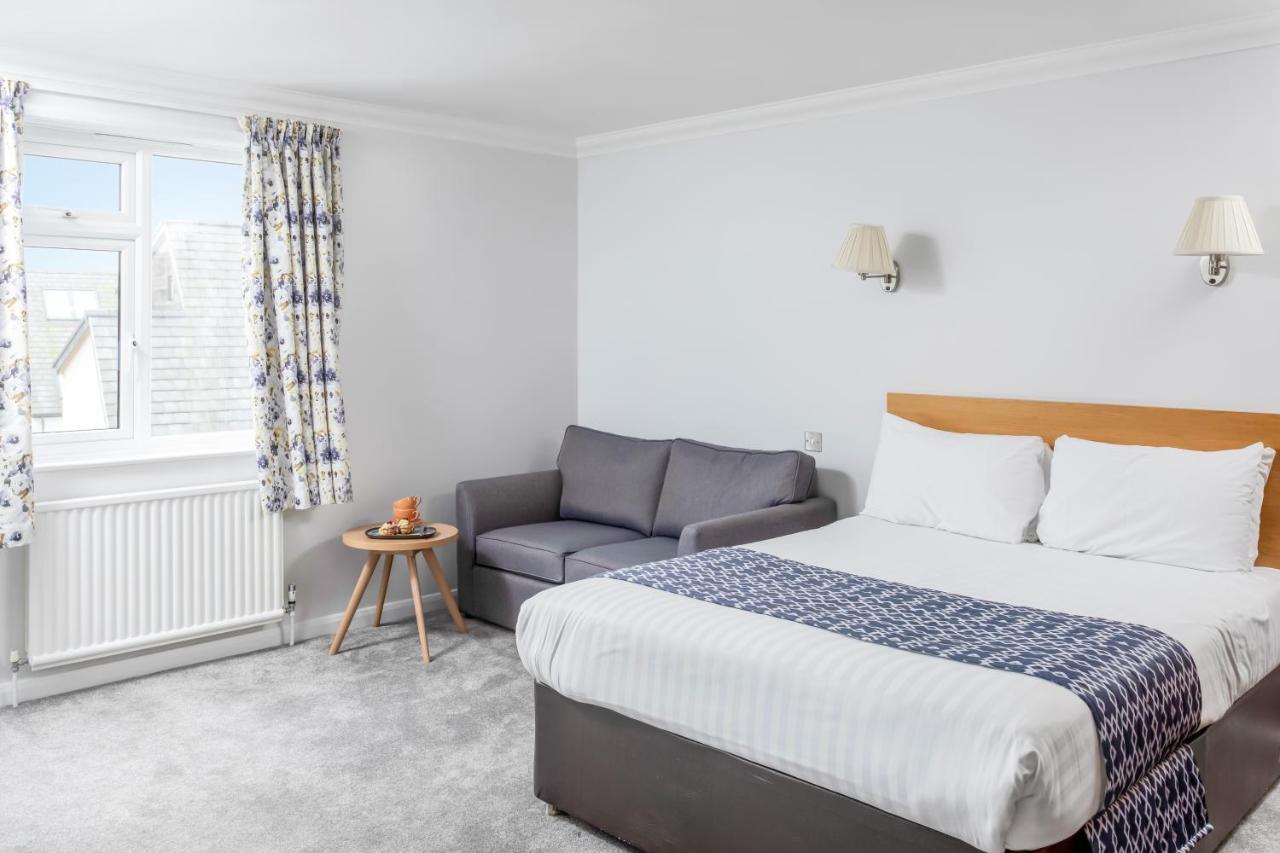 New Quay The Kilbirnie Hotel מראה חיצוני תמונה