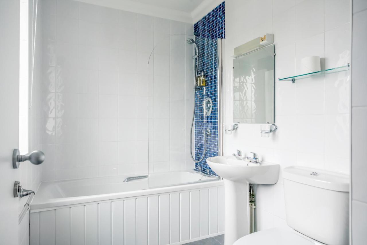 New Quay The Kilbirnie Hotel חדר תמונה