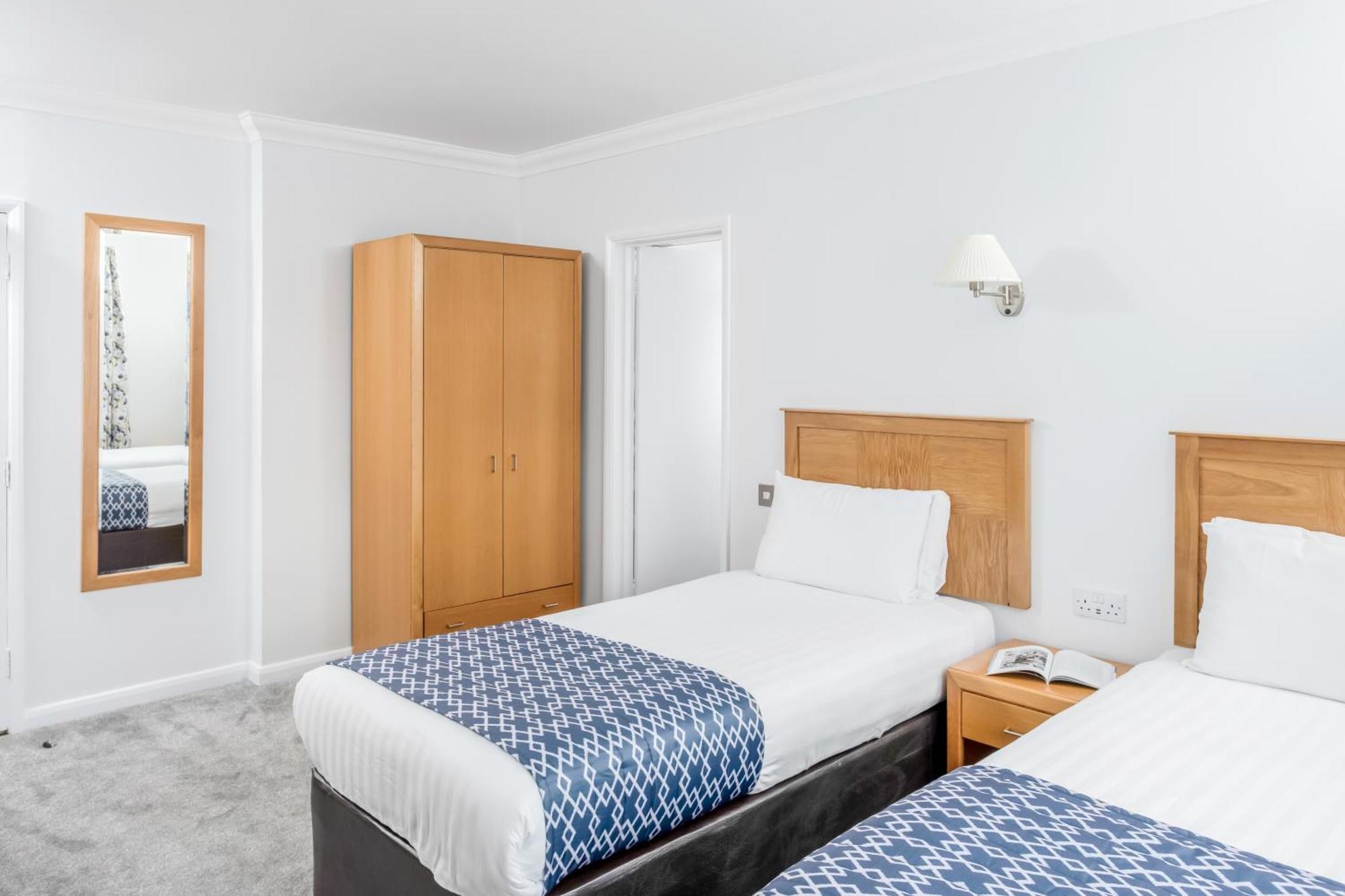 New Quay The Kilbirnie Hotel מראה חיצוני תמונה